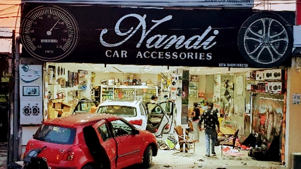 NANDI CAR ACCESSORIES